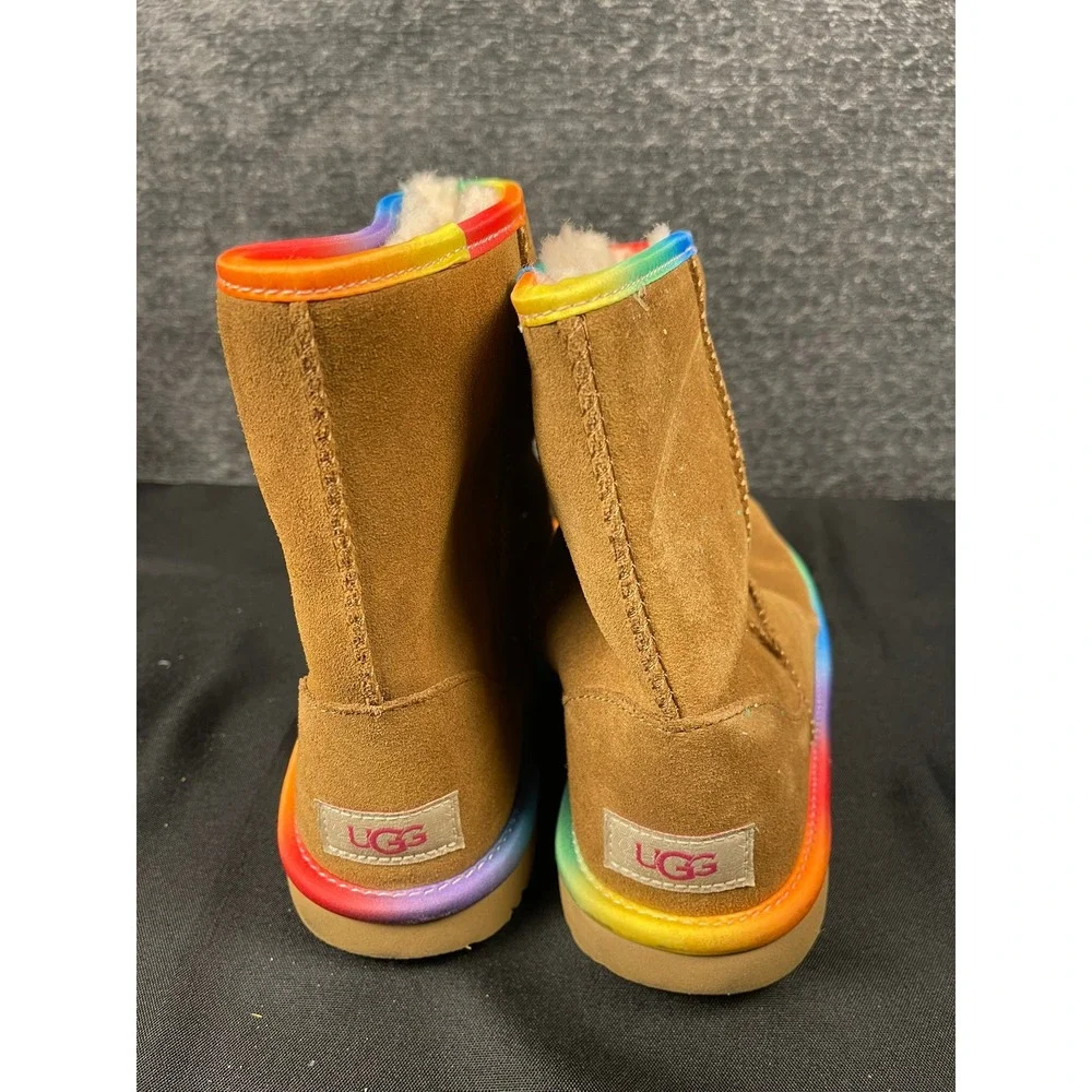 UGG classic short